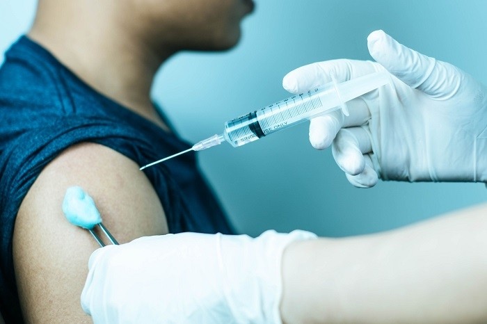 Vaccination after infection with SARS-CoV-2 may contribute to a reduction in the burden of long COVID symptoms, a new study suggests.
