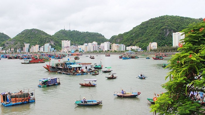 Cat Ba island is a famous destination in Hai Phong City. 