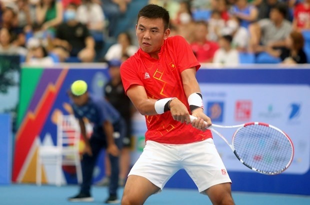 Ly Hoang Nam in the men's tennis singles final at SEA Games 31 on May 22 (Photo: VNA)