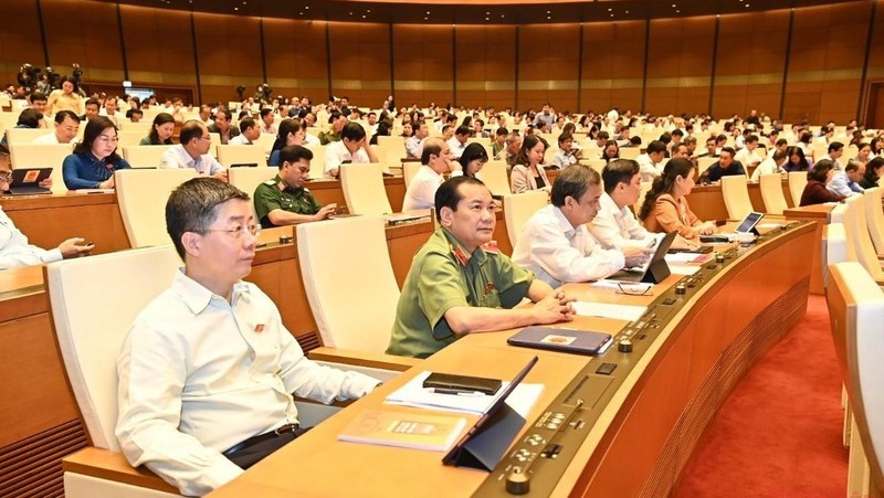 National Assembly deputies attend the plenary session on the morning of May 26. (Photo: Nguyen Khoa)