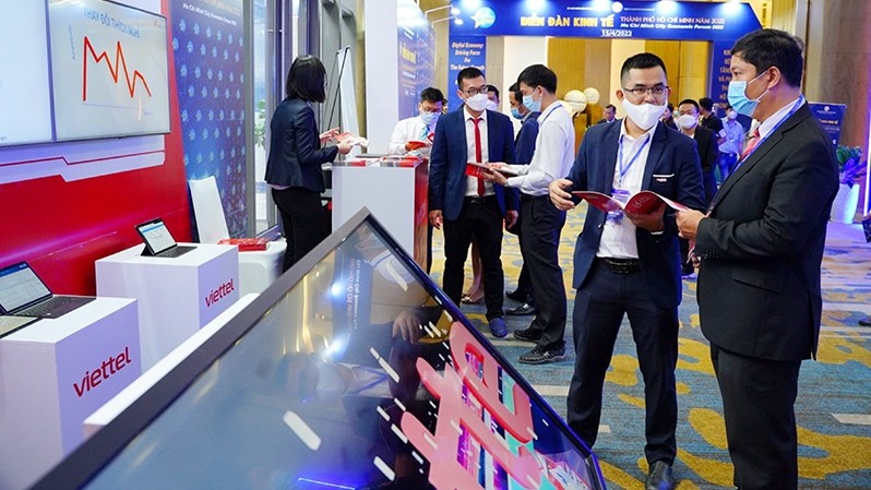 Digital transformation solutions on display at the Ho Chi Minh City Economic Forum 2022.