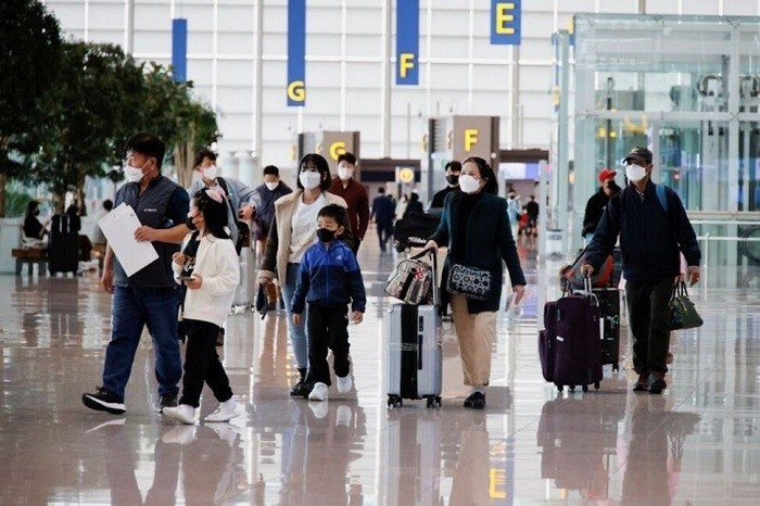 The Republic of Korea's prime minister said on Friday the country will lift its quarantine requirement for foreign arrivals without vaccination from June 8 and also start lifting aviation regulations imposed for international flights.