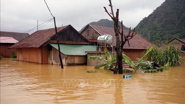 Natural disasters will develop complicatedly and unpredictably in 2022. (Photo: VNA)