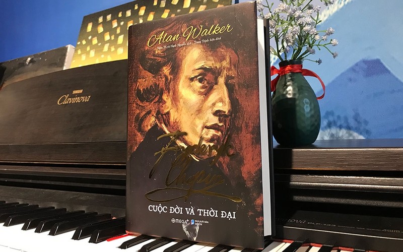 The book “Fryderyk Chopin: A Life and Times”