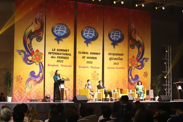 Vice President Vo Thi Anh Xuan delivers a statement at the opening ceremony of the 2022 Global Summit of Women in Bangkok, Thailand, on June 23. (Photo: VNA)