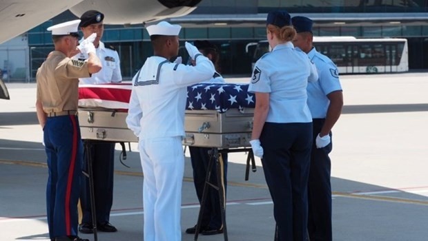 A handover of remains of missing US soldiers is held in Da Nang in September 2019. (Photo: VNA)