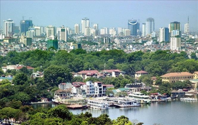 Hanoi is focusing on attracting investment capital, speeding up disbursement of public investment, and promoting tourism. (Illustrative image/Photo: VNA)