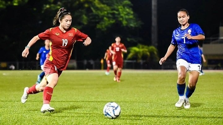 Vietnam's Nguyen Thi Thanh Nha (#19) in action during the match. (Photo: VFF)