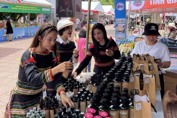 A conference on connecting trade between suppliers in the Central - Central Highlands region and exporting enterprises and trade promotion organisations will take place in Da Nang on July 15. (Photo: thuonghieucongluan.com.vn)