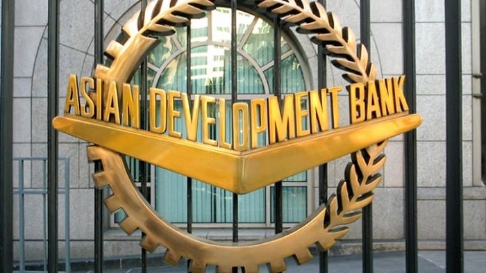 The Asian Development Bank (ADB) lowered developing Asia's growth forecast for 2022 on Wednesday to 4.6 percent from 5.2 percent, reflecting worsened economic prospects because of geopolitical tensions, more aggressive monetary tightening in advanced economies, and COVID-19 pandemic.