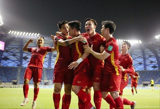 Vietnamese players in a match in the 2022 World Cup qualifiers. (Photo: VFF)
