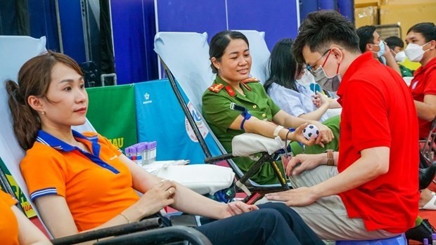 Blood donors join the Red Journey in Ca Mau (Photo: VNA)