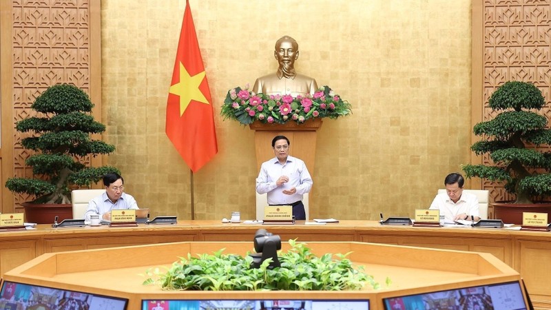Prime Minister Pham Minh Chinh speaking at the Government meeting. (Photo: VNA)