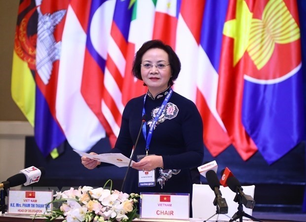 Minister of Home Affairs Pham Thi Thanh Tra speaks at the meeting. (Photo: VNA)