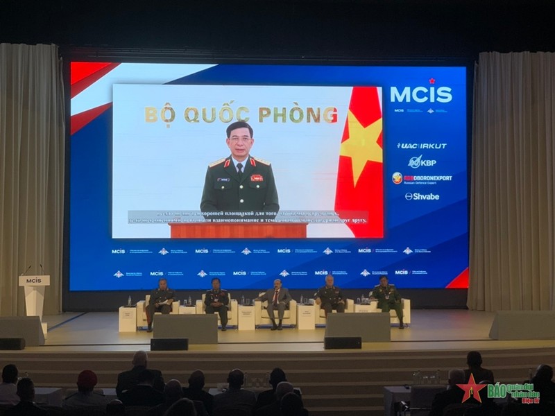 Defence Minister General Phan Van Giang sends a pre-recorded speech to the second session of the conference. (Photo: qdnd.vn)