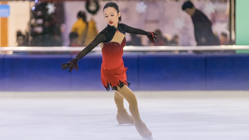Tran Khanh Linh is one of five Vietnamese athletes to compete in the Junior Grand Prix of Figure Skating events in September and October. (Photo: vietnamnet.vn)