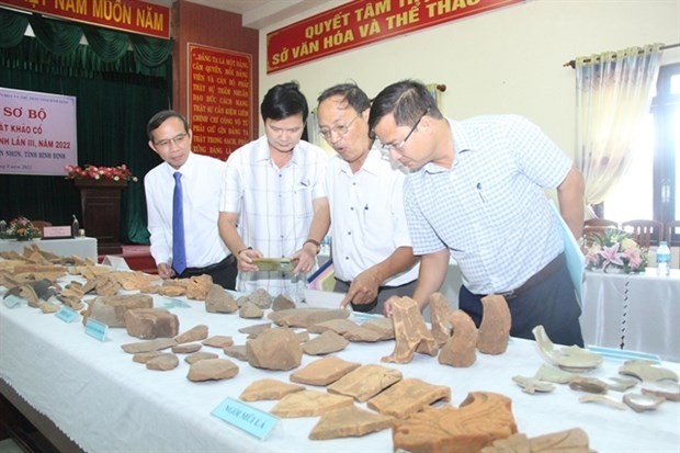 Experts at the conference to announce early results of archaeological excavations of the Chau Thanh Tower remains in Binh Dinh. (Photo courtesy of sggp.org.vn)