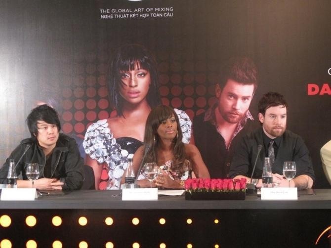 From left: Thanh Bui, Alexandra Burke and David Cook at the press conference in Hanoi on June 15.
