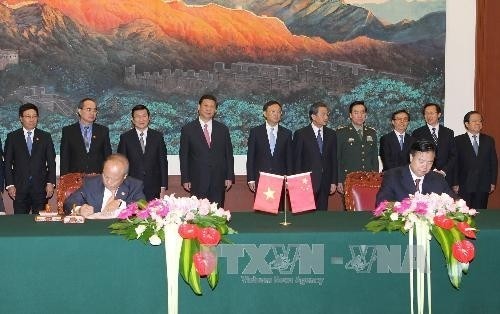 At the signing ceremony (Photo: petrotimes.vn)