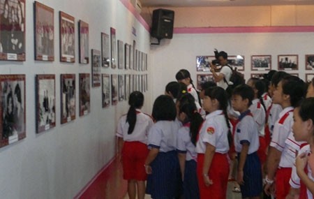 Exhibition features female General Nguyen Thi Dinh