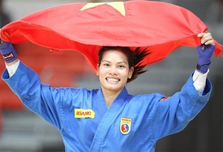 Vovinam artist Nguyen Thi Kim Hoang clinches gold in the women's 55kg combat 