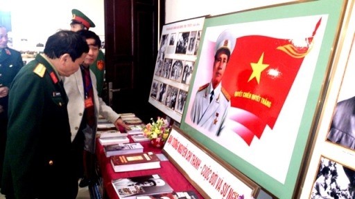 Pictures and documents of General Nguyen Chi Thanh 