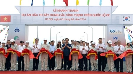 Prime Minister inaugurates Vinh Thinh bridge in northwestern Hanoi