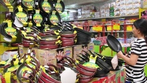 The category of household equipment and utensils saw the highest rise at 0.53% in October. (Credit: infonet.vn)