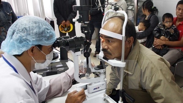 Orbis Flying Eye Hospital offers free opthalmic surgeons to 150 patients in Da Nang city. (Credit: VNA)