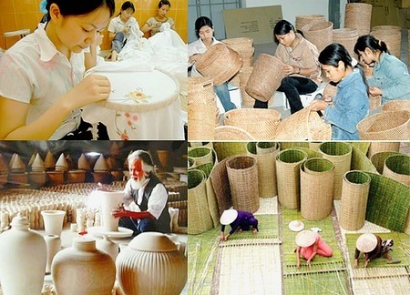 Outstanding craftsmen and brands of traditional crafts honoured