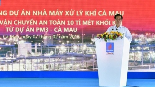 PM Dung speaking at the ceremony to launch construction of the Ca Mau Gas Processing Plant