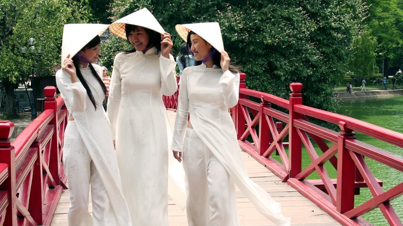 Vietnamese conical hats listed as top world traditional apparel