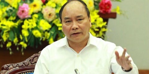 Deputy Prime Minister Nguyen Xuan Phuc speaking at the online conference