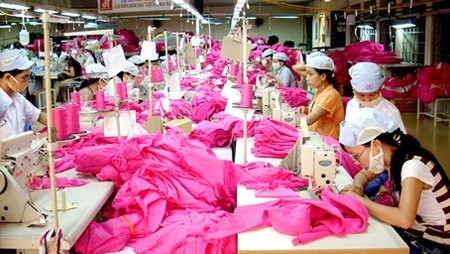 2015 is expected to open up more opportunities for Vietnam textile and garment exports.