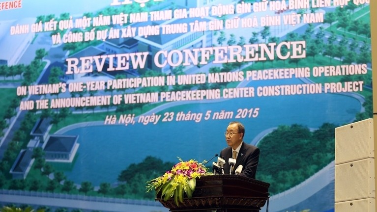 UN Secretary-General Ban Ki-moon speaks at the conference. (Image credit: laodong.com.vn)