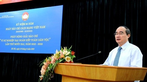 VFFCC Chairman Nguyen Thien Nhan speaking at the ceremony launching the 12th press contest themed ‘For the cause of Great National Unity’ (2015 – 2016) (Credit: daidoanket.vn)