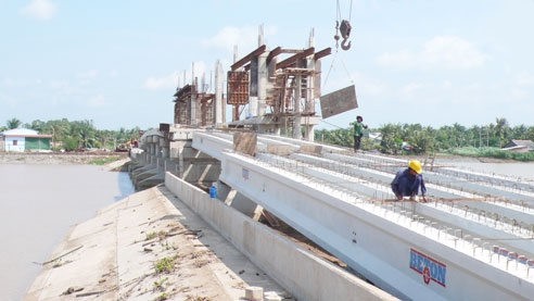 Son Doc 2 dam and sewage system under construction (Photo: baodongkhoi.com.vn)