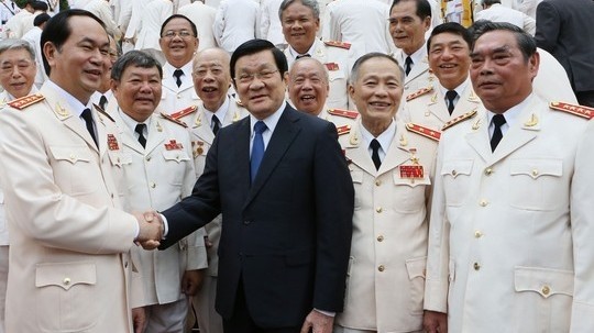 State President Truong Tan Sang meets with the public security sector's former generals, leaders and staff in Hanoi on August 14. (Image credit: VNA)