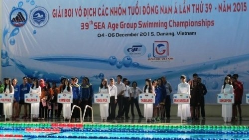 Swimmers from eight Southeast Asian countries are joining in the championship. (Credit: NDO)