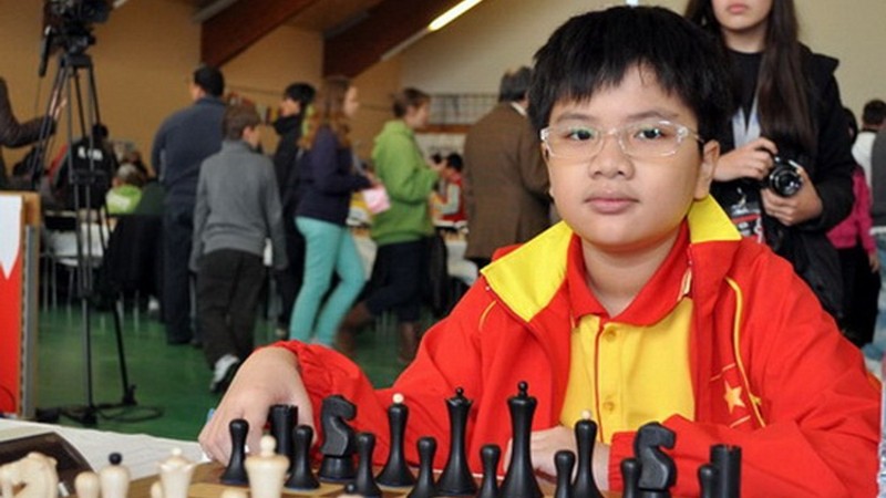 Vietnam's chess prodigy Nguyen Anh Khoi
