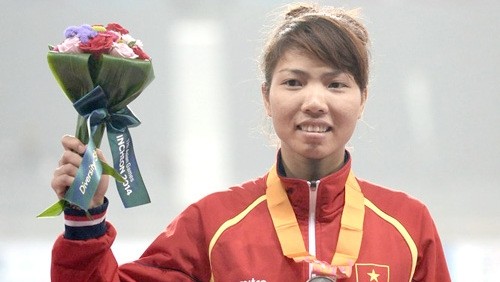 Bui Thi Thu Thao gets a silver medal at the 2016 Asian Indoor Athletics Championships