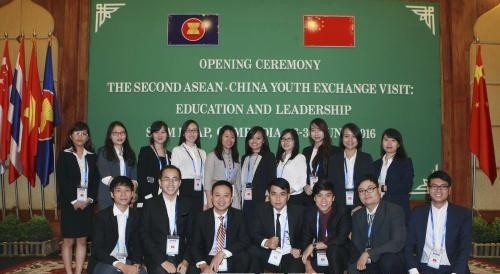 ASEAN-China youth exchange visit held in Cambodia