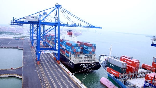Vietnam records US$1.8 trade surplus in first seven months