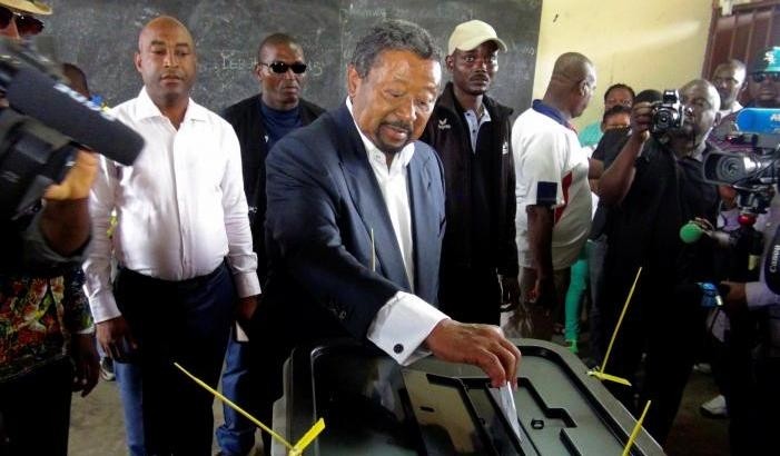 Opposition presidential candidate Jean Ping votes during the presidential election in Libreville, Gabon, August 27, 2016. (Photo: Reuters)