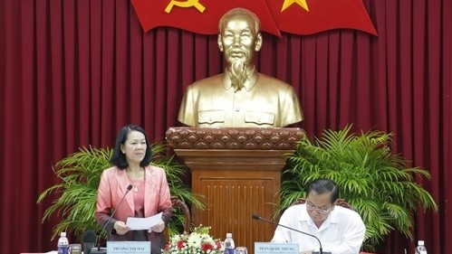 Politburo member Truong Thi Mai speaking at the working session with the Can Tho city Party Committee (Credit: VNA)