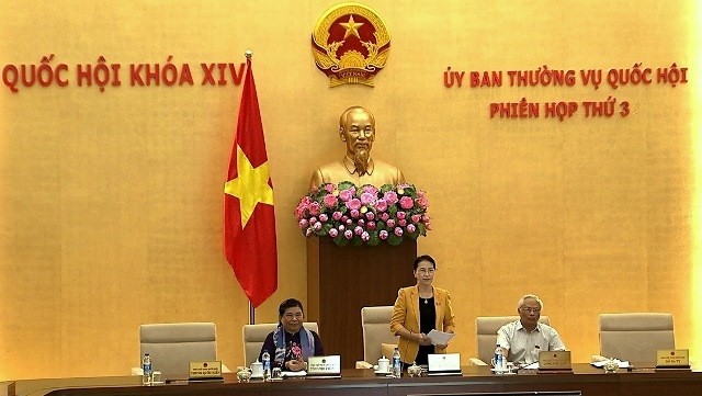 NA Chairwoman Nguyen Thi Kim Ngan delivers her closing speech at the third session of the 14th NA Standing Committee in Hanoi on September 22. (Credit: quochoi.vn)