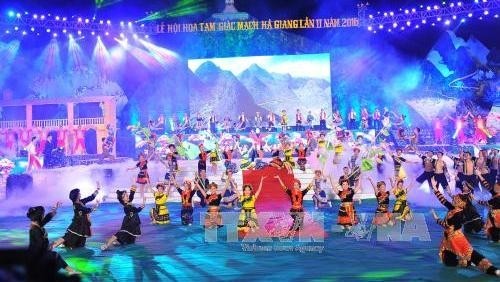A performance at the opening ceremony (Photo: VNA)