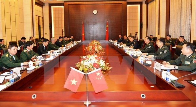 Scene at the deputy ministerial-level defence strategic dialogue between Vietnam and China  (Photo: VNA)