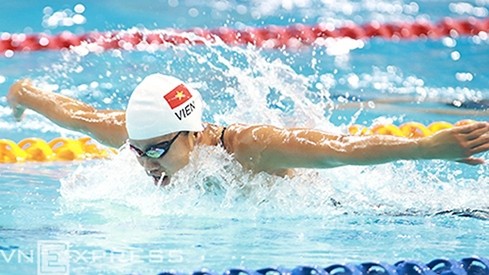 Swimmer Anh Vien brought home a gold medal at the Asian Swimming Championship 2016 in Japan. (Credit: vnexpress.net)