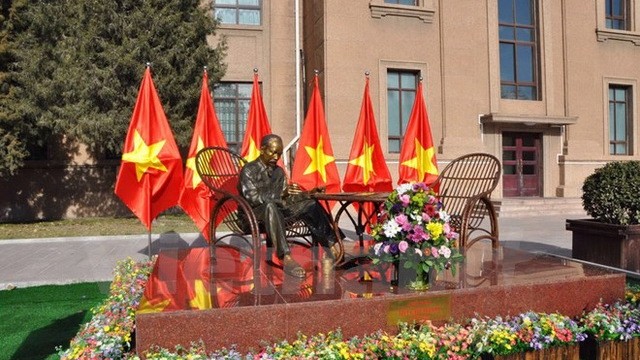 The statue of President Ho Chi Minh at the Vietnamese Embassy in China